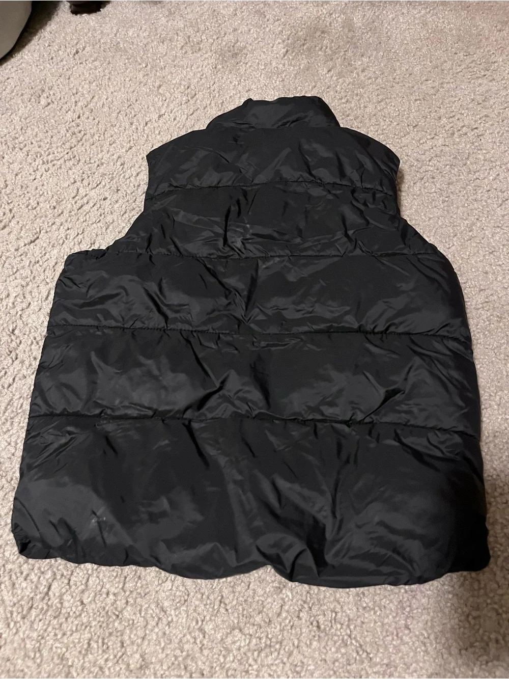 Old Navy Boy’s Puffer Vest Black Size Small (6-7)